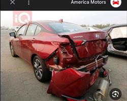 نيسان فيرسا